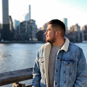 Meet your Posher, Javier